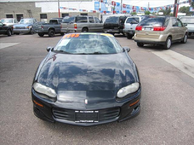 Chevrolet Camaro 2001 photo 2