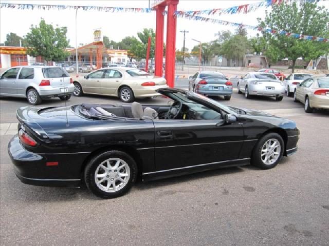 Chevrolet Camaro 2001 photo 3