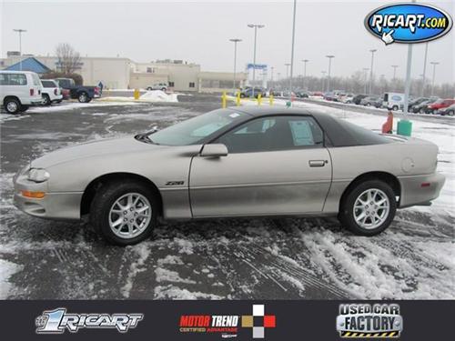 Chevrolet Camaro 2001 photo 4