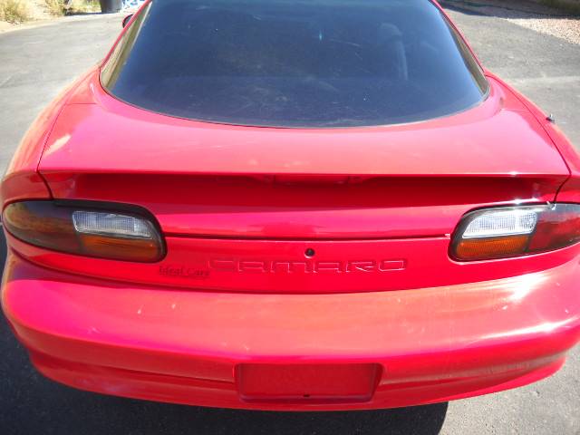 Chevrolet Camaro 2001 photo 2