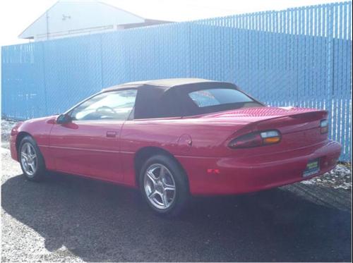 Chevrolet Camaro 2001 photo 1