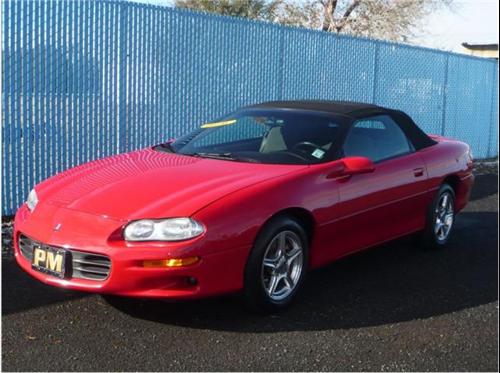 Chevrolet Camaro 2001 photo 2