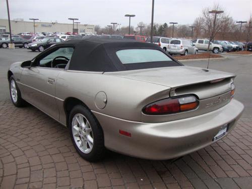 Chevrolet Camaro 2001 photo 1