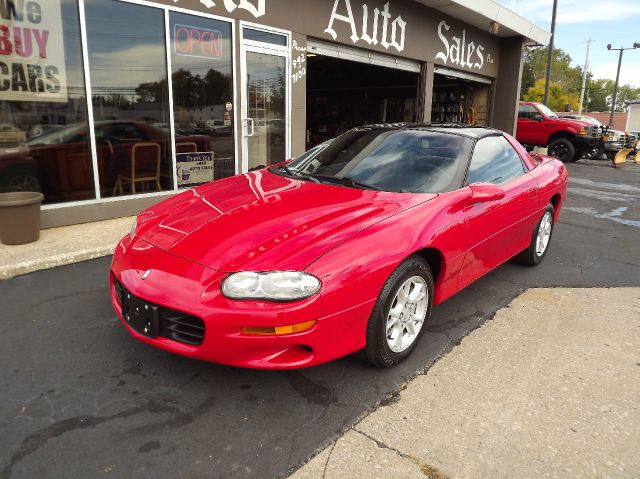 Chevrolet Camaro 2002 photo 1