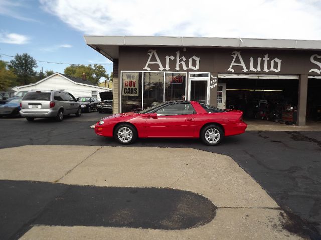 Chevrolet Camaro 2002 photo 3