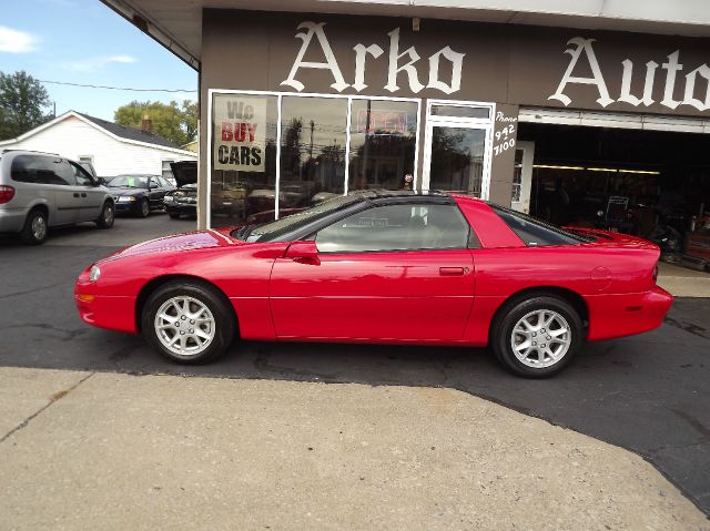 Chevrolet Camaro 2002 photo 4