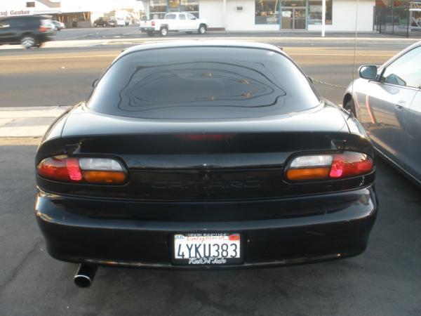 Chevrolet Camaro 2002 photo 2