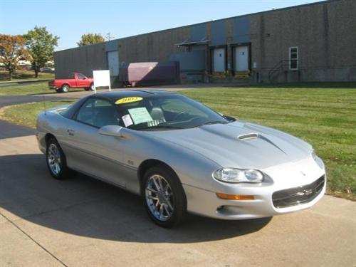 Chevrolet Camaro 2002 photo 2