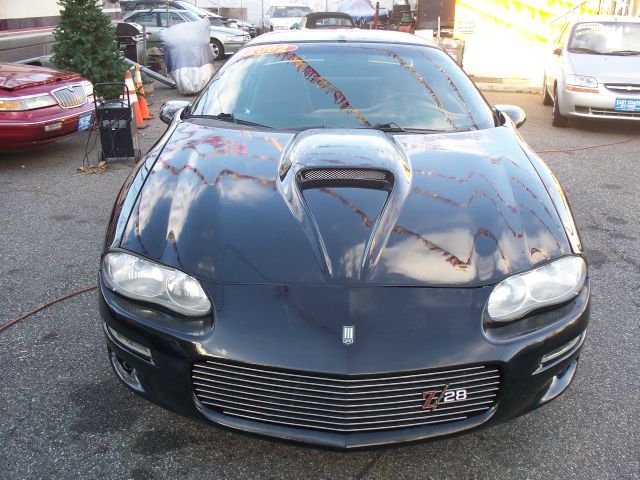 Chevrolet Camaro 2002 photo 3