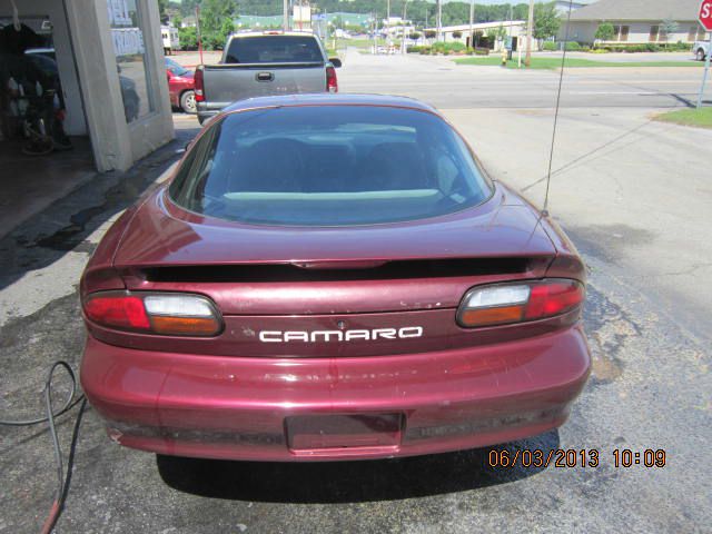 Chevrolet Camaro 2002 photo 3