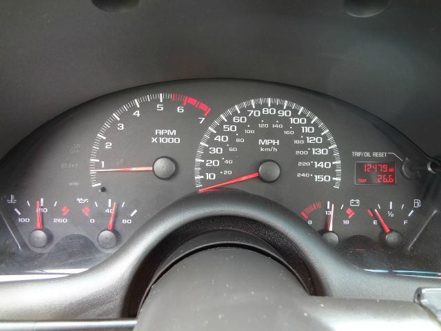 Chevrolet Camaro 2002 photo 46