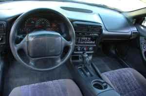 Chevrolet Camaro 2002 photo 2