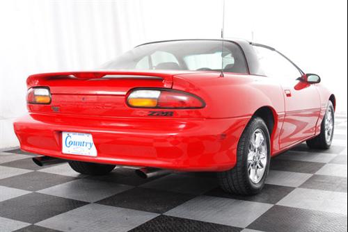 Chevrolet Camaro 2002 photo 3