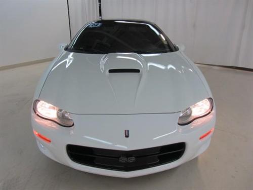 Chevrolet Camaro 2002 photo 1