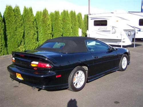 Chevrolet Camaro 2002 photo 2