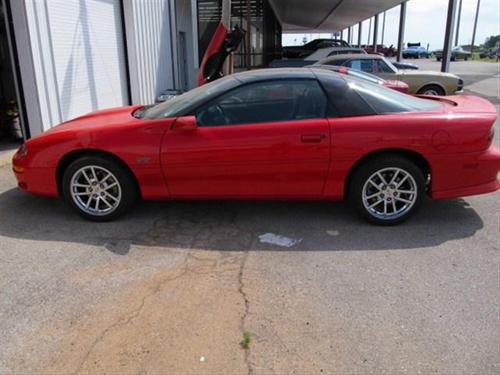 Chevrolet Camaro 2002 photo 2