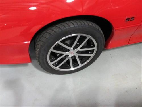 Chevrolet Camaro 2002 photo 2