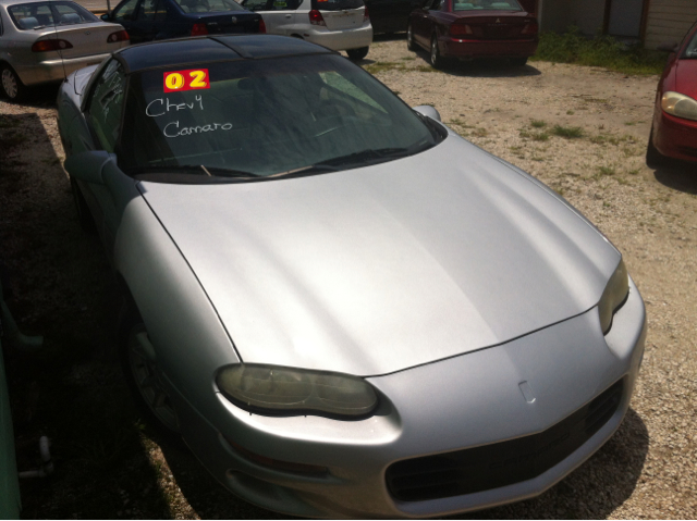 Chevrolet Camaro 2002 photo 4