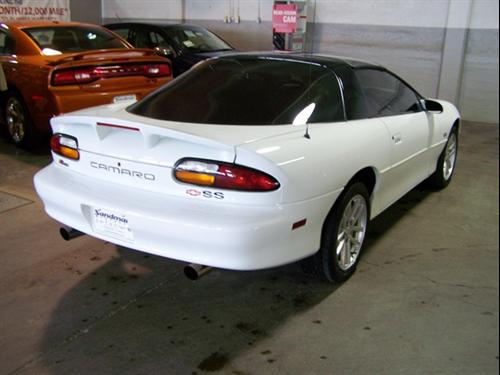 Chevrolet Camaro 2002 photo 1