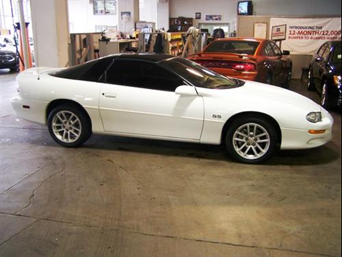 Chevrolet Camaro 2002 photo 3