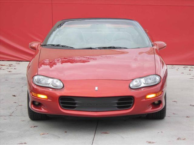 Chevrolet Camaro 2002 photo 2