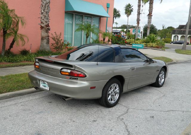 Chevrolet Camaro 2002 photo 4