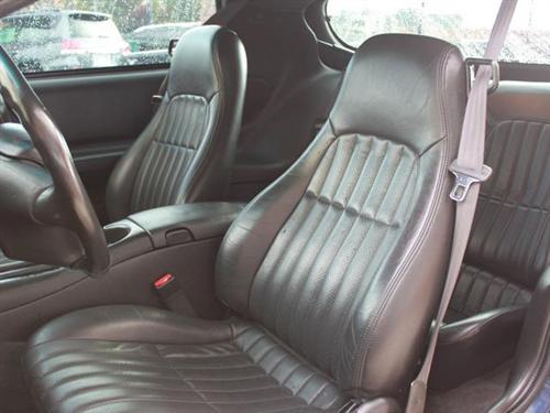 Chevrolet Camaro 2002 photo 3