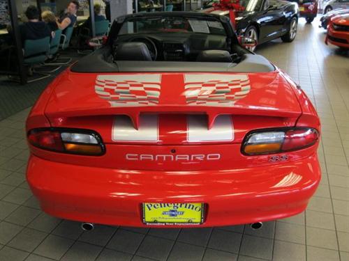 Chevrolet Camaro 2002 photo 3