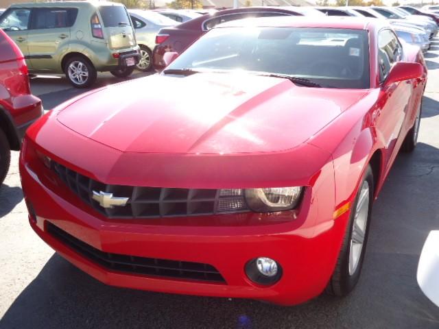 Chevrolet Camaro 2010 photo 2