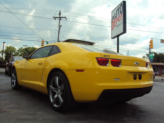 Chevrolet Camaro 2010 photo 3