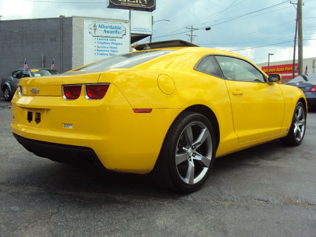 Chevrolet Camaro 2010 photo 4