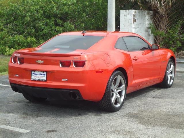 Chevrolet Camaro 2010 photo 12