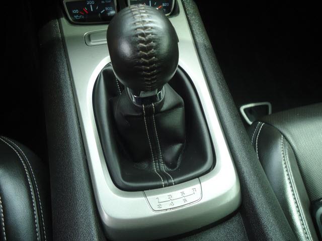 Chevrolet Camaro 2010 photo 3