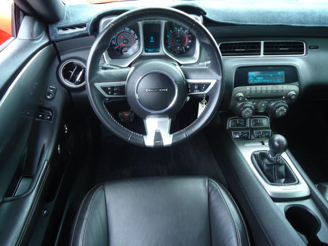 Chevrolet Camaro 2010 photo 8