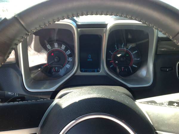 Chevrolet Camaro 2010 photo 2