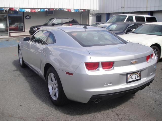 Chevrolet Camaro 2010 photo 2