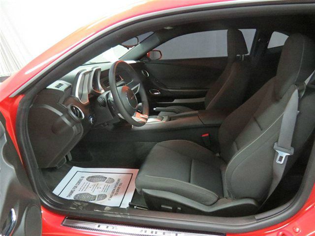 Chevrolet Camaro 2010 photo 12