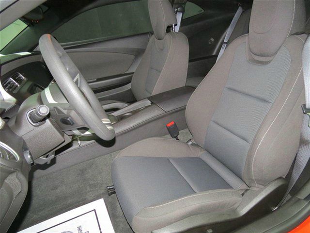 Chevrolet Camaro 2010 photo 19