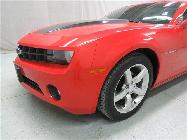 Chevrolet Camaro 2010 photo 20