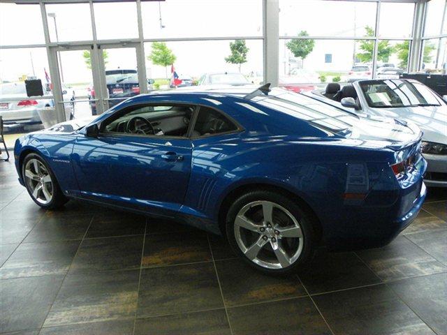 Chevrolet Camaro 2010 photo 3