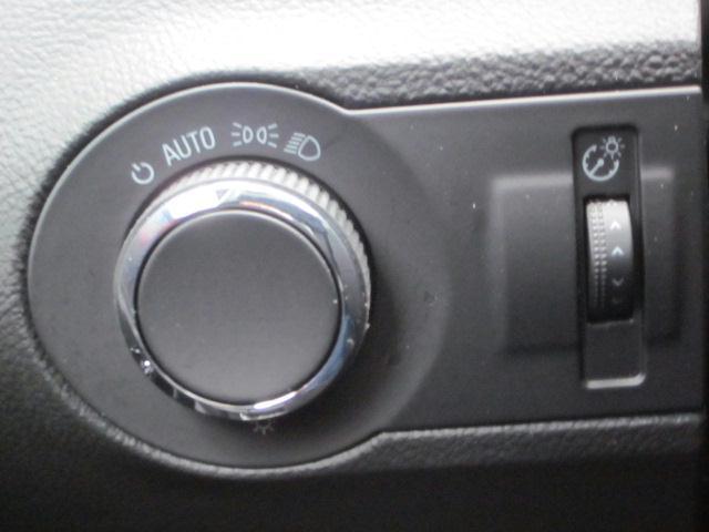 Chevrolet Camaro 2010 photo 3