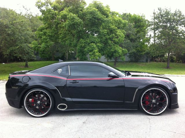 Chevrolet Camaro 2010 photo 1