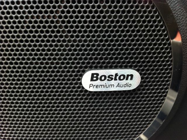 Chevrolet Camaro 2010 photo 15