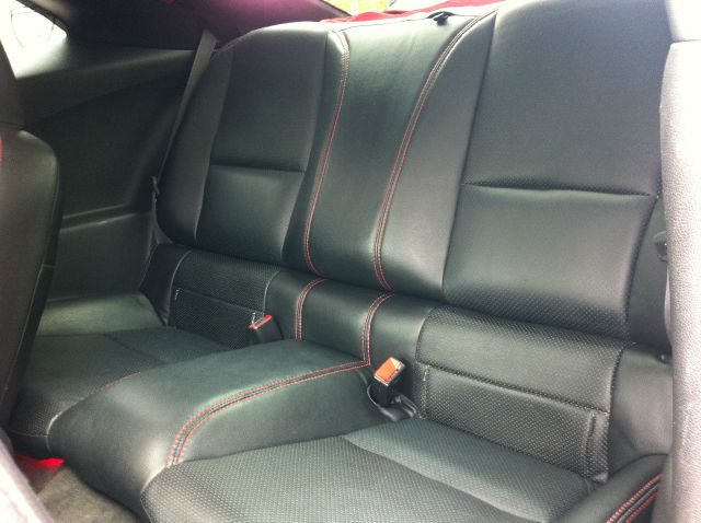 Chevrolet Camaro 2010 photo 16