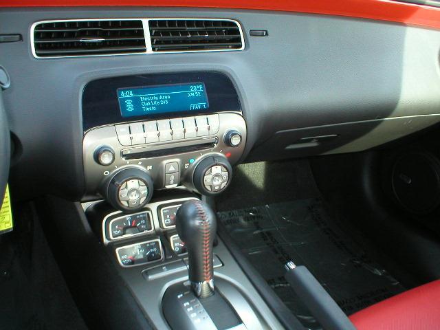 Chevrolet Camaro 2010 photo 1