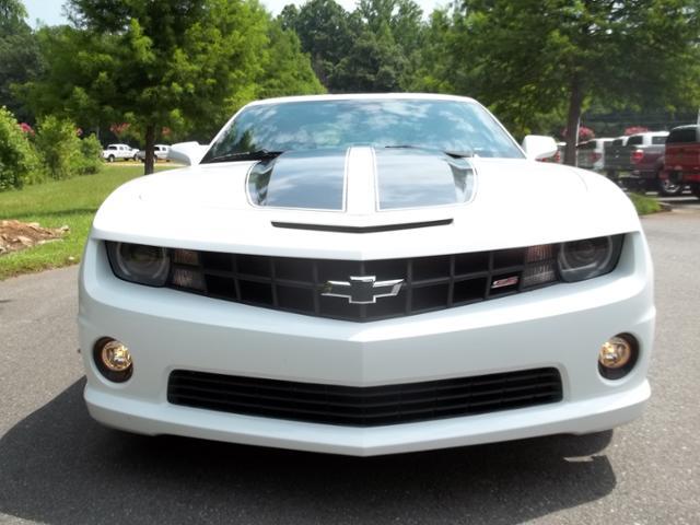 Chevrolet Camaro 2010 photo 3