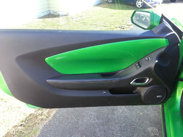 Chevrolet Camaro 2010 photo 1