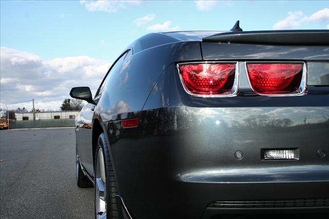 Chevrolet Camaro 2010 photo 3