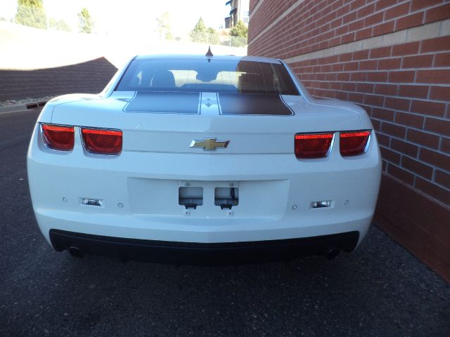 Chevrolet Camaro 2010 photo 3