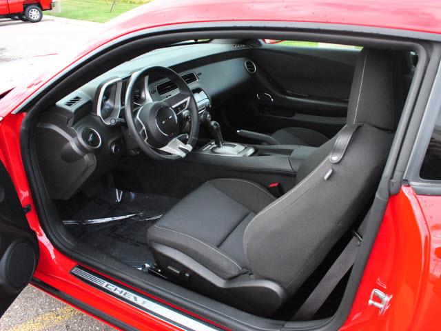 Chevrolet Camaro 2010 photo 1